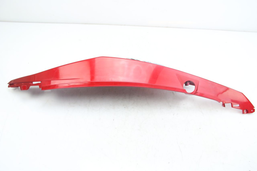 photo de PARAFANGO POSTERIORE DESTRO SYM JET 4 4T 50 (2018 - 2021) - Primo piano tecnico