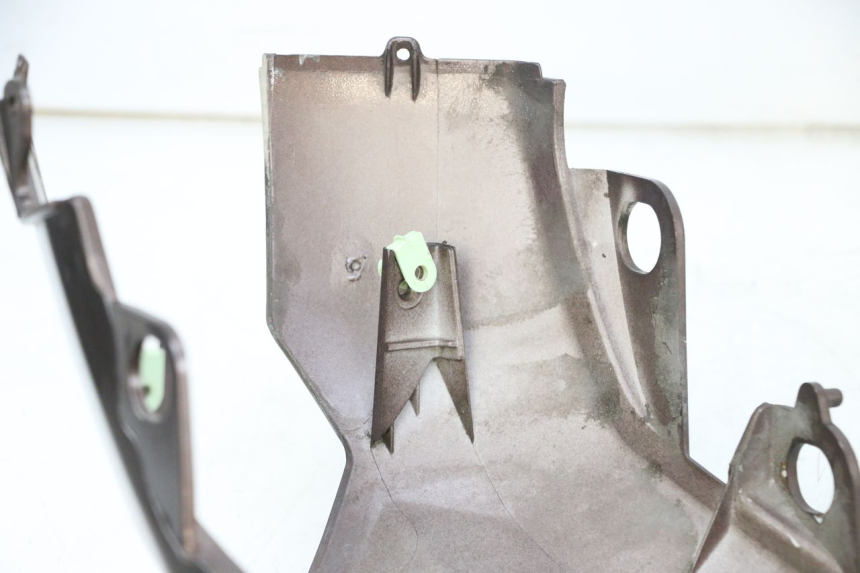 photo de PARAFANGO POSTERIORE DESTRO PEUGEOT KISBEE 2T 50 (2010 - 2017) - Altra vista dell'articolo