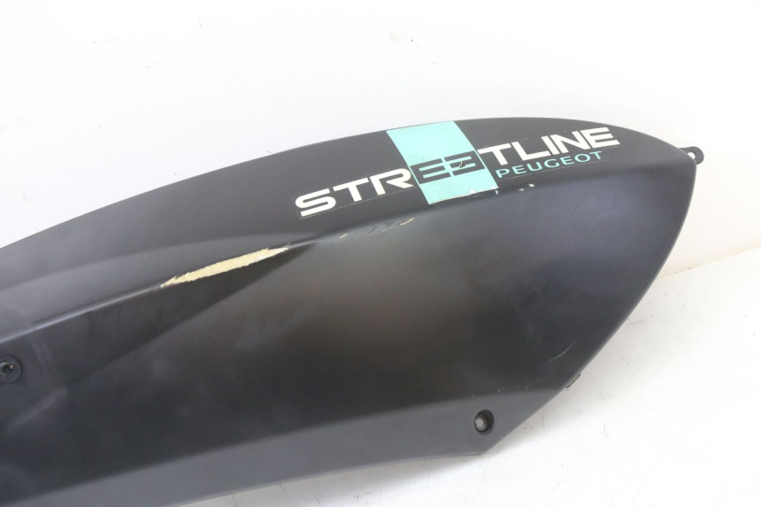 photo de PARAFANGO POSTERIORE DESTRO PEUGEOT KISBEE 4T 50 (2018 - 2022) - Zoom sullo stato d'uso