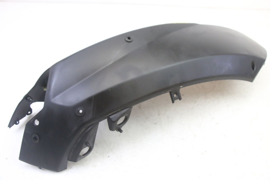 photo de PARAFANGO POSTERIORE DESTRO PEUGEOT KISBEE 4T 50 (2018 - 2022) - Primo piano tecnico