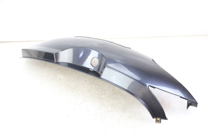 photo de CARENA POSTERIORE DESTRA KYMCO GRAND DINK 125 (2008 - 2014) - Marcature e riferimenti originali