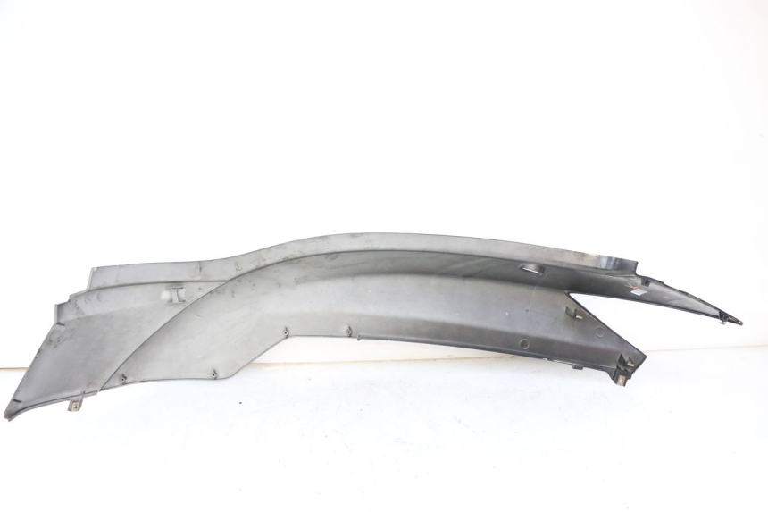 photo de PARAFANGO POSTERIORE DESTRO KYMCO PEOPLE S 125 (2000 - 2008) - Marcature e riferimenti originali