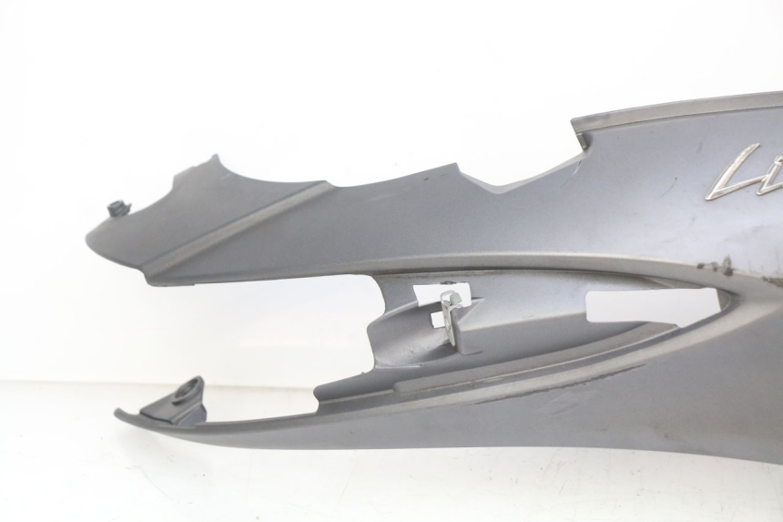 photo de PARAFANGO POSTERIORE DESTRO PIAGGIO LIBERTY IGET 4T 50 (2015 - 2020) - Stato della superficie e materiale