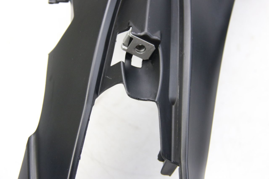 photo de PARAFANGO POSTERIORE DESTRO PIAGGIO LIBERTY IGET 4T 50 (2015 - 2020) - Primo piano tecnico