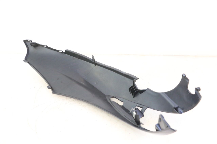 photo de PARAFANGO POSTERIORE DESTRO PIAGGIO LIBERTY IGET 4T 50 (2015 - 2020) - Altra angolazione