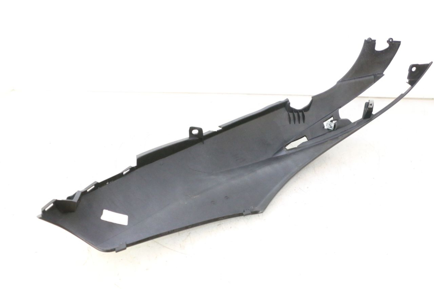 photo de CARENA POSTERIORE DESTRA PIAGGIO LIBERTY IGET 4T 50 (2021 - 2025) - Altra vista dell'articolo
