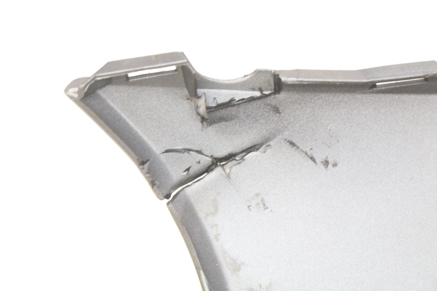 photo de PARAFANGO POSTERIORE DESTRO PIAGGIO LIBERTY IGET S 125 (2016 - 2020) - Primo piano tecnico