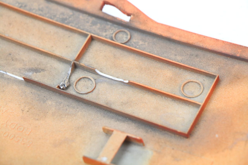 photo de FLANC POSTERIORE DESTRO KYMCO LIKE 125 (2009 - 2016) - Dettagli dei punti di fissaggio