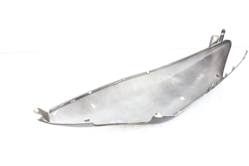 photo de CARENA POSTERIORE DESTRA MBK MACH G AC 50 (2002 - 2014) - Vista d'insieme del prodotto