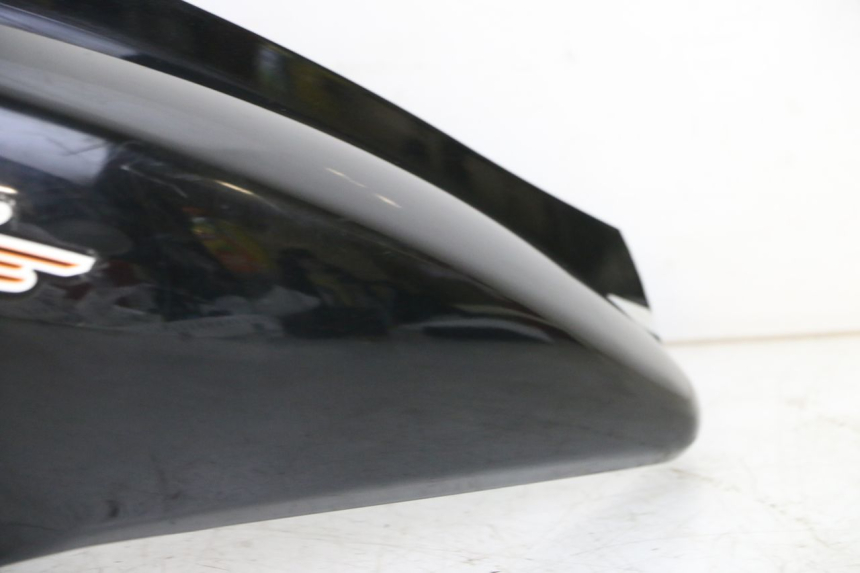 photo de PARAFANGO POSTERIORE DESTRO MBK OVETTO ONE 2T 50 (2013 - 2017) - Stato della superficie e materiale