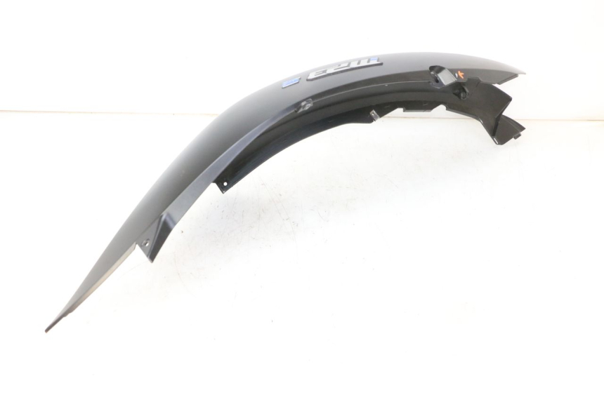 photo de CARENA POSTERIORE DESTRA PIAGGIO MP3 HPE 310 (2024 - 2025) - Marcature e riferimenti originali