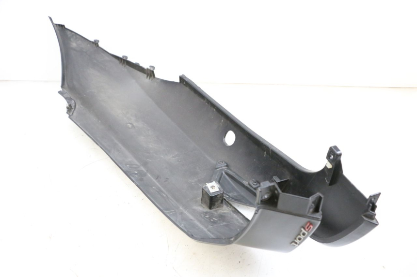 photo de CARENA POSTERIORE DESTRA PIAGGIO MP3 HPE 350 (2018 - 2020) - Zoom sullo stato d'uso