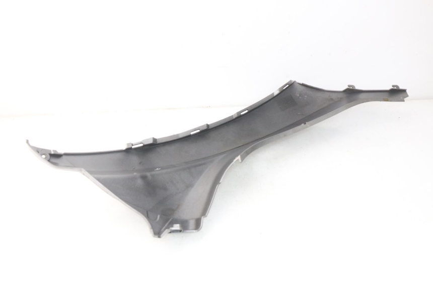 photo de FLANC POSTERIORE DESTRO PIAGGIO MP3 LT 400 (2007 - 2012) - Primo piano tecnico