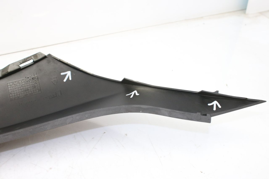 photo de PARAFANGO POSTERIORE DESTRO PIAGGIO MP3 LT 300 (2010 - 2016) - Dettaglio del componente