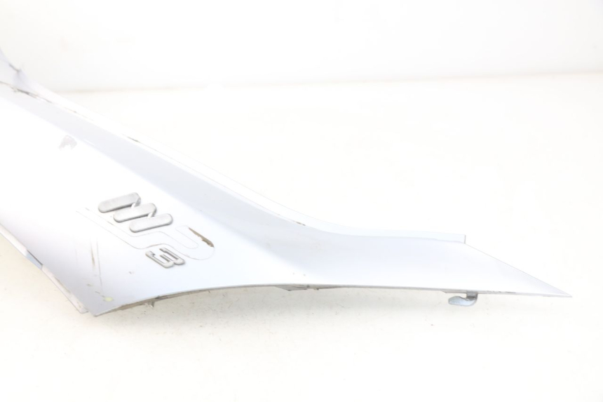 photo de PARAFANGO POSTERIORE DESTRO PIAGGIO MP3 125 (2006 - 2014) - Dettaglio del componente