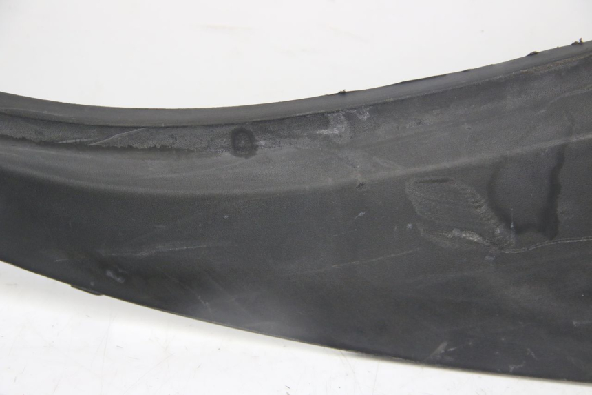 photo de PARAFANGO POSTERIORE DESTRO PIAGGIO MP3 125 (2006 - 2014) - Altra angolazione