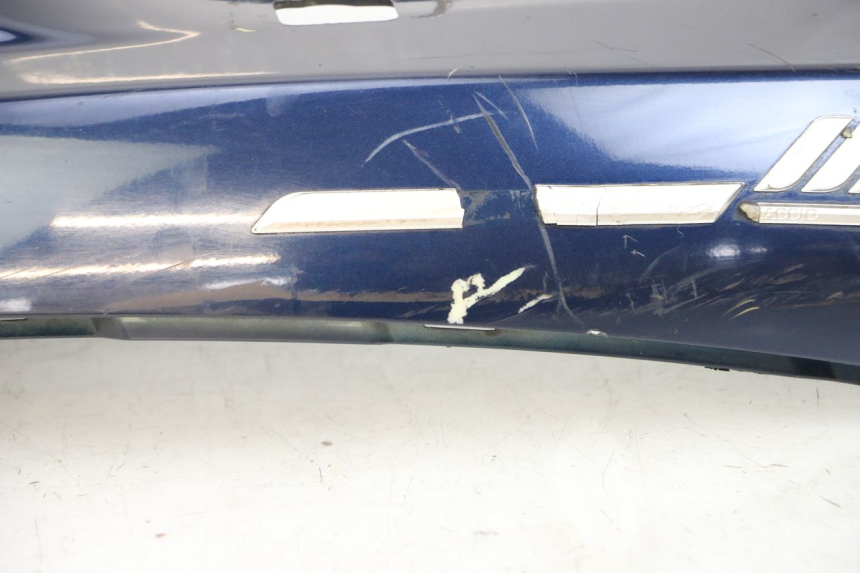 photo de PARAFANGO POSTERIORE DESTRO PIAGGIO MP3 125 (2006 - 2014) - Altra angolazione