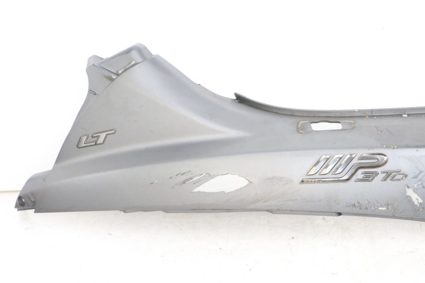 photo de CARENA POSTERIORE DESTRA PIAGGIO MP3 500 (2011 - 2015) - Vista d'insieme del prodotto