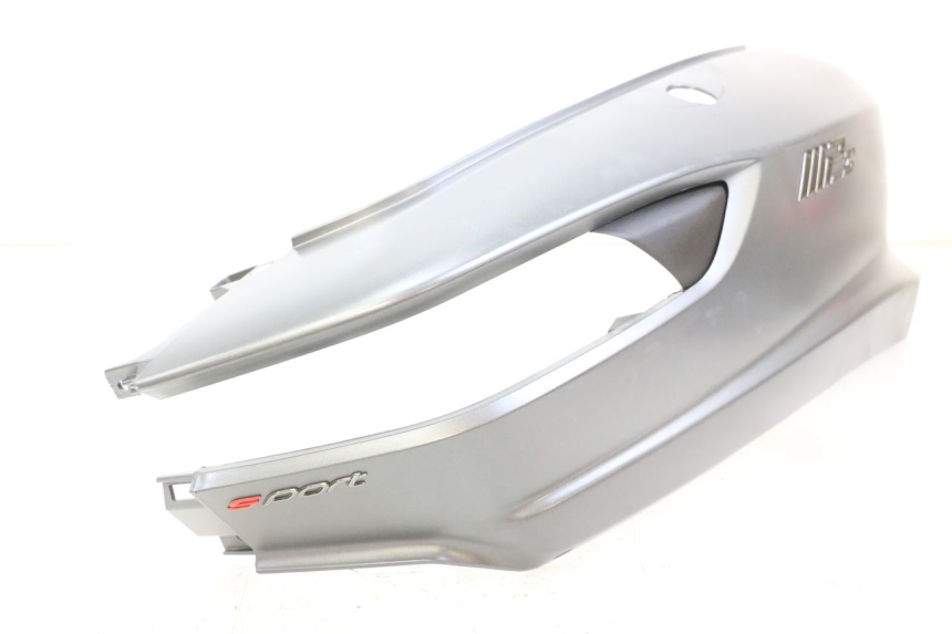 photo de PARAFANGO POSTERIORE DESTRO PIAGGIO MP3 500 (2014 - 2017) - Primo piano tecnico