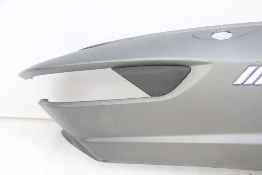 photo de CARENA POSTERIORE DESTRA PIAGGIO MP3 500 (2016 - 2018) - Primo piano ad alta risoluzione