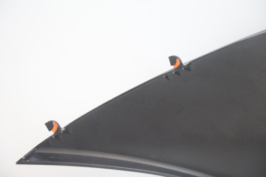 photo de CARENA POSTERIORE DESTRA PIAGGIO MP3 500 (2016 - 2018) - Altra vista dell'articolo