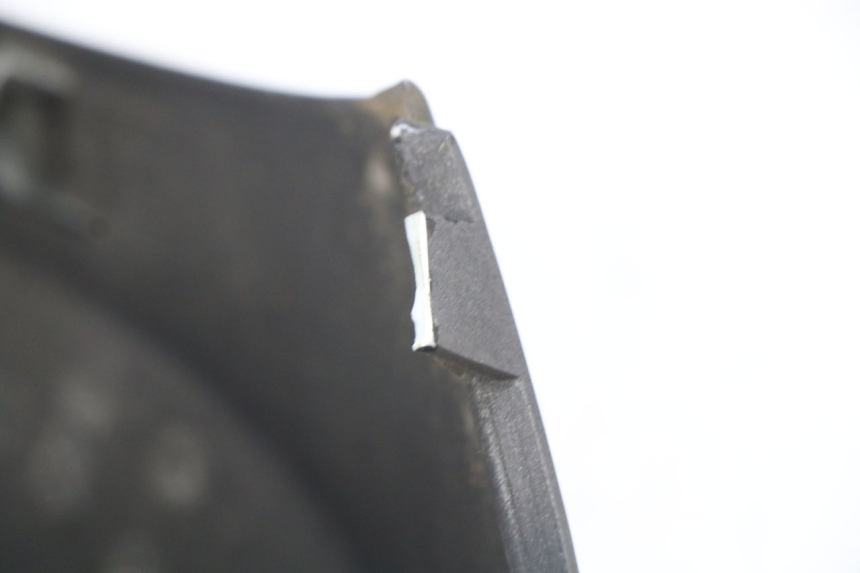 photo de PARAFANGO POSTERIORE DESTRO GILERA NEXUS 125 (2009 - 2013) - Primo piano tecnico