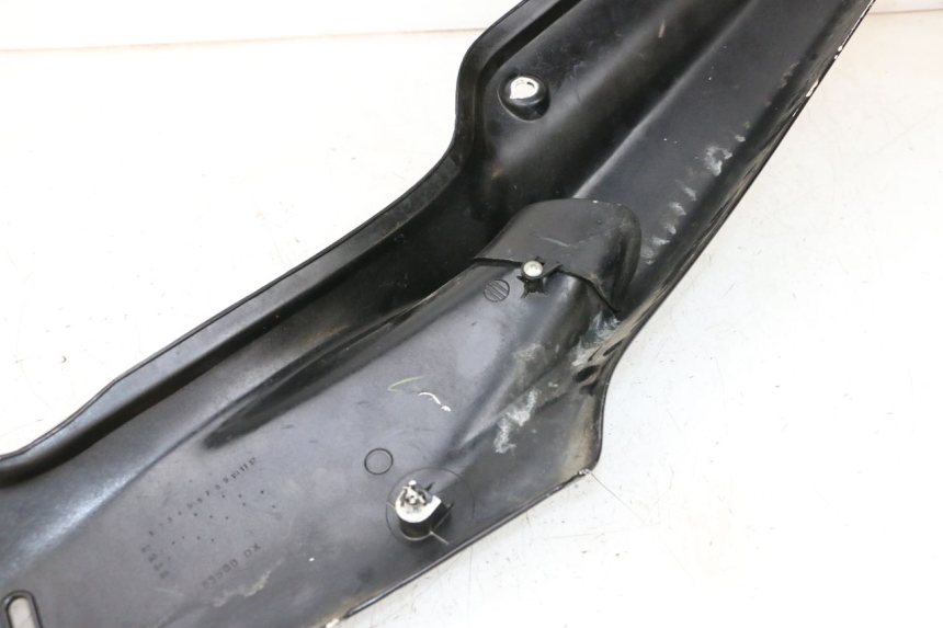 photo de CARENA POSTERIORE DESTRA HONDA NSR R 125 (1994 - 2003) - Altra angolazione