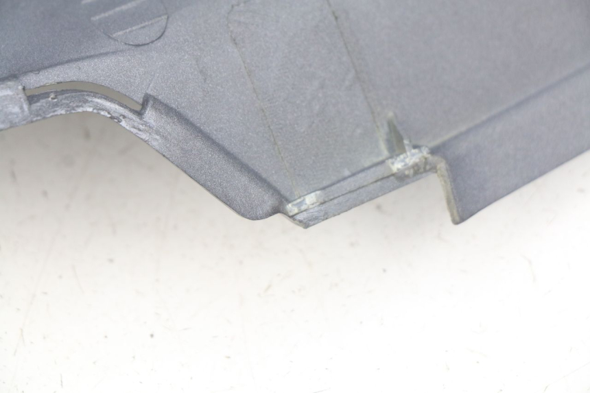 photo de PARAFANGO POSTERIORE DESTRO SYM ORBIT 2 4T 50 (2008 - 2017) - Altra angolazione