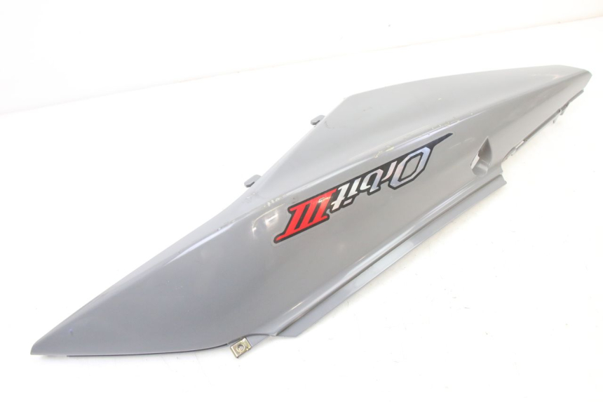 photo de CARENA POSTERIORE DESTRA SYM ORBIT III 3 4T 50 (2021 - 2025) - Dettagli dei punti di fissaggio