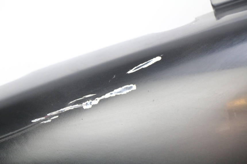 photo de PARAFANGO POSTERIORE DESTRO MBK OVETTO 50 (1998 - 2007) - Dettagli dei punti di fissaggio