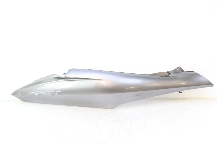 photo de CARENA POSTERIORE DESTRA HONDA PCX (JF28) 125 (2009 - 2011) - Vista principale