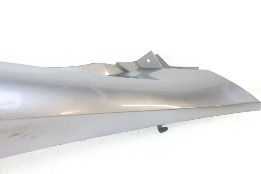 photo de CARENA POSTERIORE DESTRA HONDA PCX (JF28) 125 (2009 - 2011) - Foto prodotto supplementare