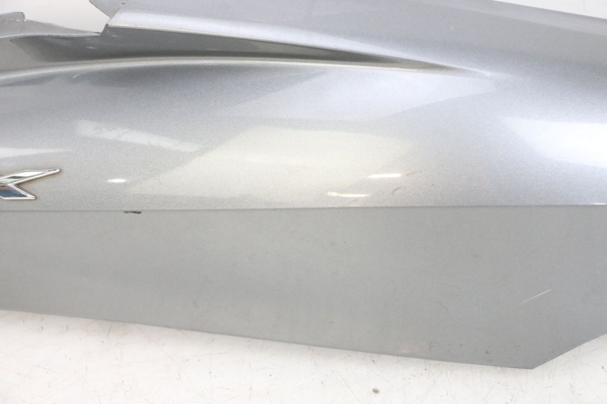 photo de PARAFANGO POSTERIORE DESTRO HONDA PCX (JF47) 125 (2012 - 2013) - Marcature e riferimenti originali