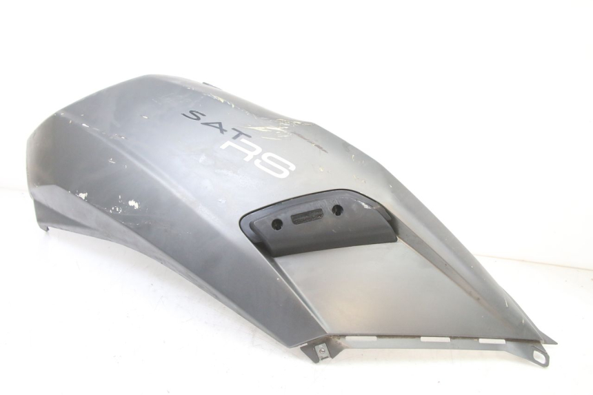 photo de CARENA POSTERIORE DESTRA PEUGEOT SATELIS 125 (2013 - 2018) - Dettagli dei punti di fissaggio