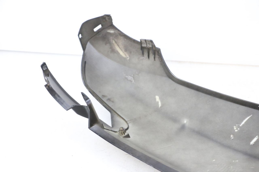 photo de PARAFANGO POSTERIORE DESTRO PEUGEOT VIVACITY 125 (2010 - 2017) - Zoom sullo stato d'uso