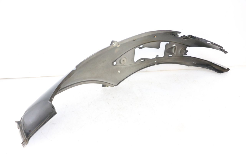 photo de PARAFANGO POSTERIORE DESTRO PIAGGIO BEVERLY 125 (1998 - 2005) - Vista d'insieme del prodotto