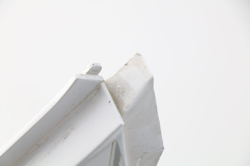 photo de PARAFANGO POSTERIORE DESTRO KEEWAY PIXEL 50 (2008 - 2011) - Primo piano tecnico