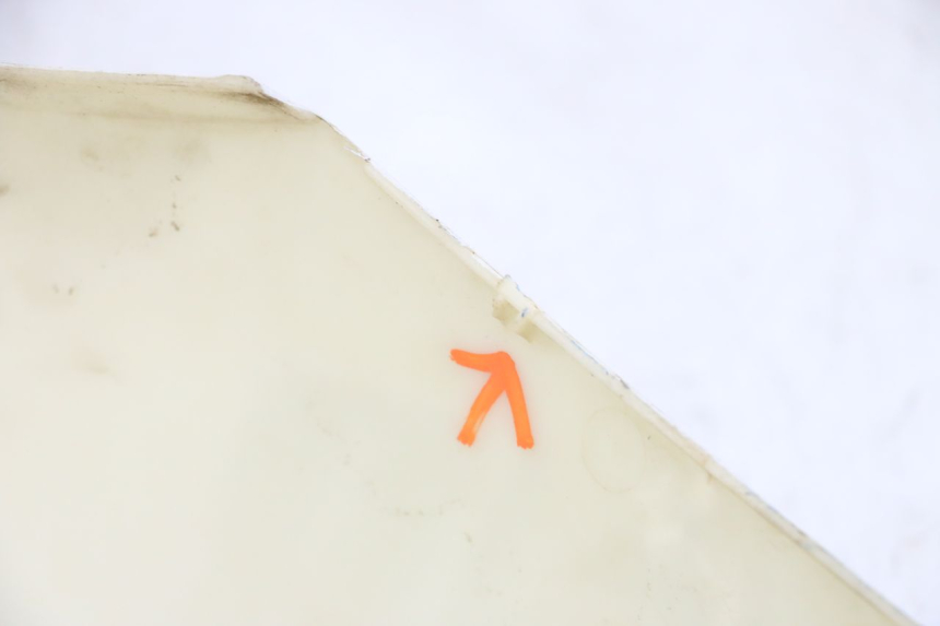 photo de CARENA POSTERIORE DESTRA EUROCKA R8 4T 50 (2013 - 2022) - Altra angolazione