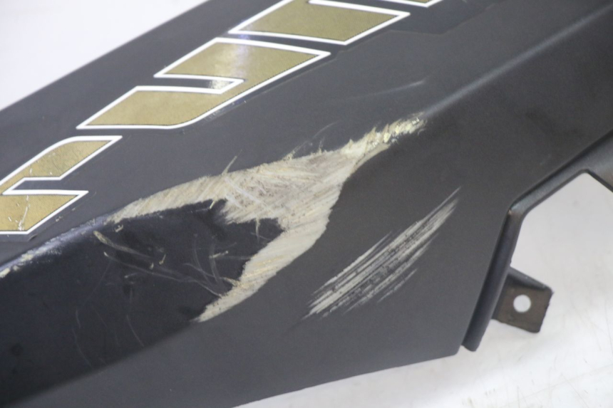 photo de CARENA POSTERIORE DESTRA GILERA RUNNER SP 50 (2006 - 2008) - Vista d'insieme del prodotto