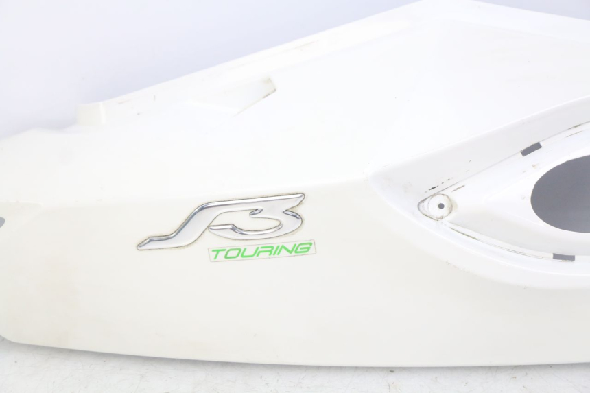 photo de PARAFANGO POSTERIORE DESTRO DAELIM S3 125 (2010 - 2017) - Zoom sui componenti