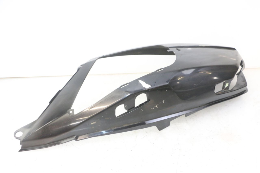 photo de CARENA POSTERIORE DESTRA PEUGEOT SATELIS COMPRESSOR K15 125 (2006 - 2009) - Altra vista dell'articolo