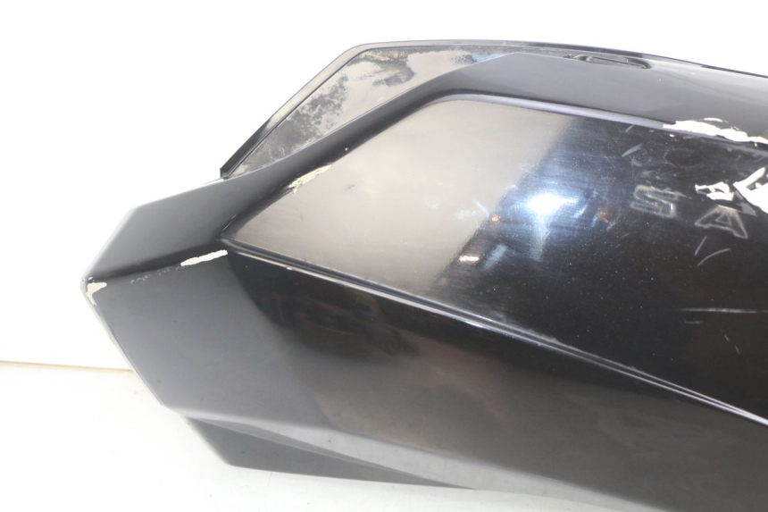 photo de PARAFANGO POSTERIORE DESTRO PEUGEOT SATELIS 125 (2006 - 2009) - Marcature e riferimenti originali