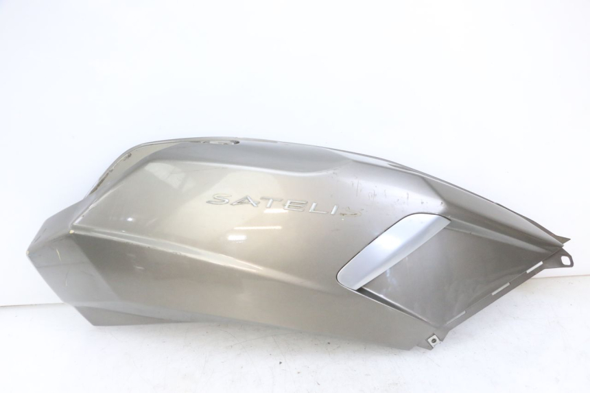 photo de CARENA POSTERIORE DESTRA PEUGEOT SATELIS 125 (2013 - 2018) - Vista principale