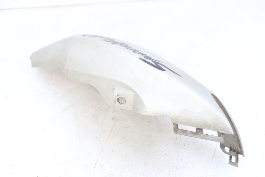 photo de PARAFANGO POSTERIORE DESTRO PEUGEOT SPEEDFIGHT 100 (1997 - 2007) - Dettagli dei punti di fissaggio