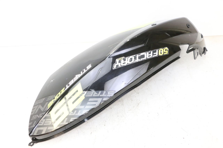 photo de CARENA POSTERIORE DESTRA PEUGEOT STREETZONE I NAKED 2T 50 (2018 - 2020) - Ricambio usato controllato