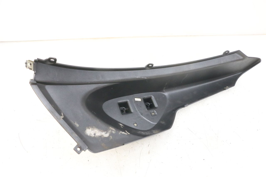 photo de PARAFANGO POSTERIORE DESTRO MBK STUNT NAKED 50 (2004 - 2018) - Zoom sullo stato d'uso