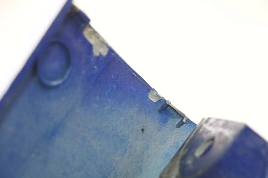 photo de PARAFANGO POSTERIORE DESTRO PEUGEOT SV 50 (1992 - 2004) - Dettaglio del componente