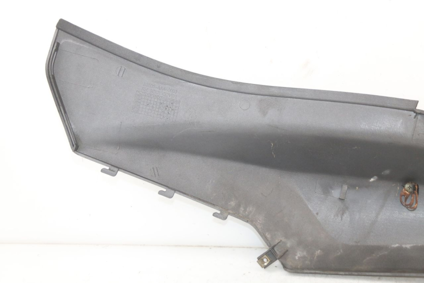 photo de PARAFANGO POSTERIORE DESTRO SYM ORBIT 2 4T 50 (2008 - 2017) - Dettagli dei punti di fissaggio