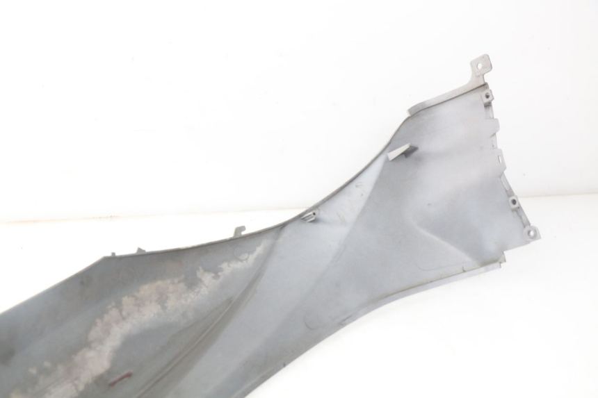 photo de PARAFANGO POSTERIORE DESTRO SYM SYMPHONY 50 (2009 - 2015) - Zoom sullo stato d'uso