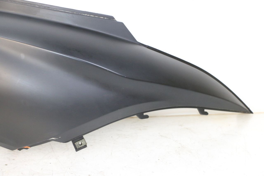 photo de CARENA POSTERIORE DESTRA TNT MOTOR BOSTON 4T 50 (2018 - 2025) - Caratteristiche distintive